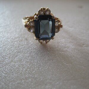 Ladies Emerald Cut Vintage, Med Blue Topaz Color Stone w/8Rhinestones Size 5.75